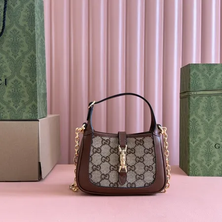 グッチ ハンドバッグ