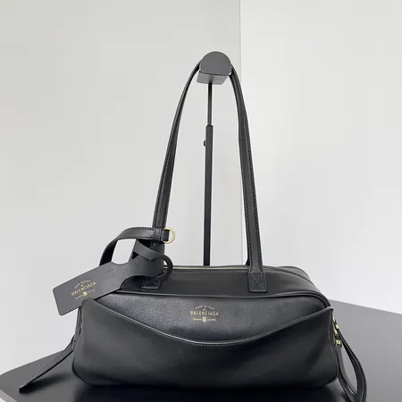 バレンシアガ ショルダーバッグ