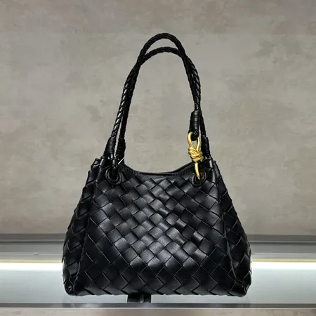 ボッテガ ヴェネタ ショルダーバッグ