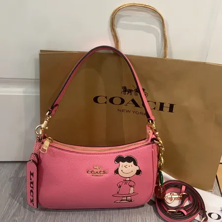 コーチ ショルダーバッグ