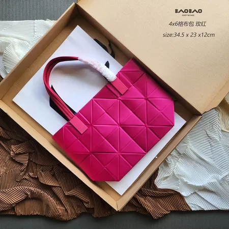 イッセイ ミヤケ ハンドバッグ