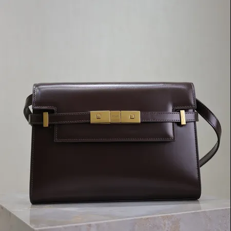 プラダ ショルダーバッグ