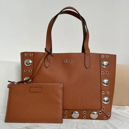 ヴァレンティノ ハンドバッグ