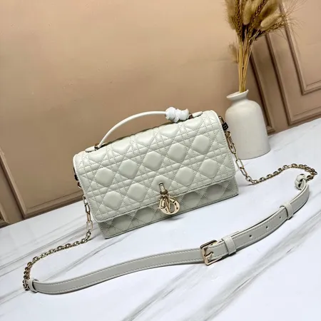 ディオール ショルダーバッグ