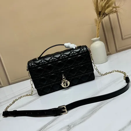 ディオール ショルダーバッグ