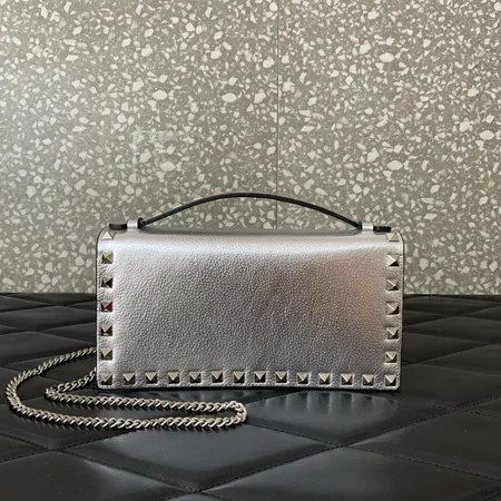 ヴァレンティノ ハンドバッグ