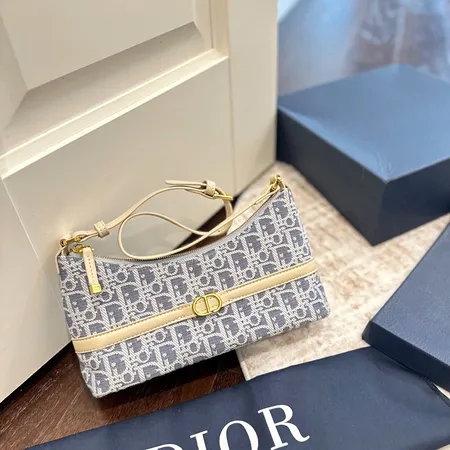 ディオール ショルダーバッグ