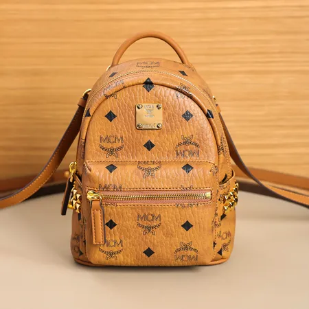 エムシーエム ショルダーバッグ