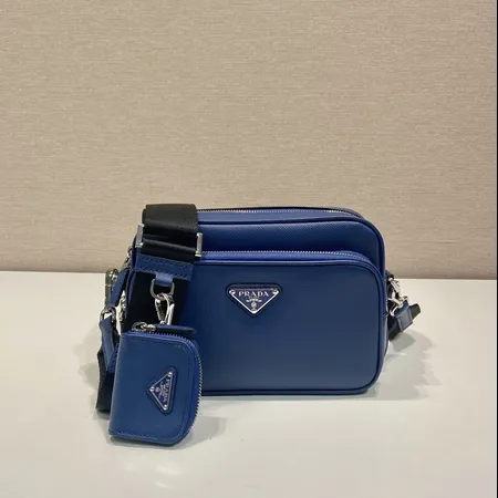 プラダ ショルダーバッグ