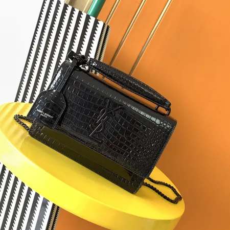 イブサンローラン ショルダーバッグ