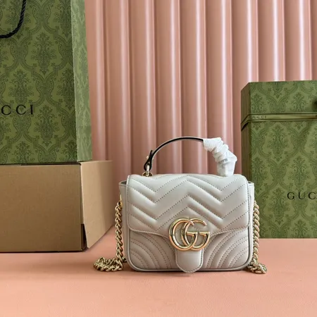 グッチ ハンドバッグ