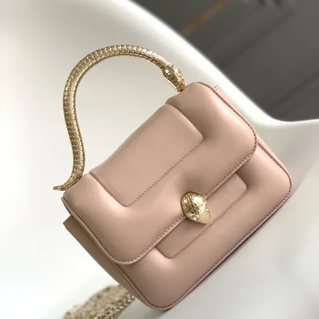 ボッテガ ヴェネタ ハンドバッグ