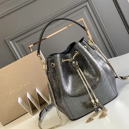 ボッテガ ヴェネタ ハンドバッグ