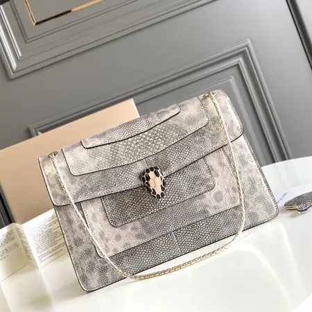 ブルガリ ハンドバッグ