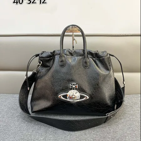 ヴィヴィアン・ウエストウッド ハンドバッグ