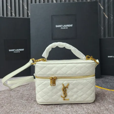 イブサンローラン ショルダーバッグ