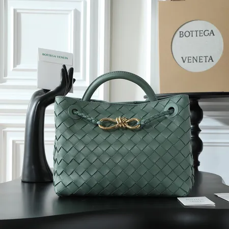 ボッテガ ヴェネタ ハンドバッグ