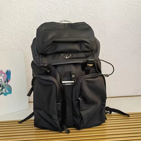 ジバンシィ リュックサック