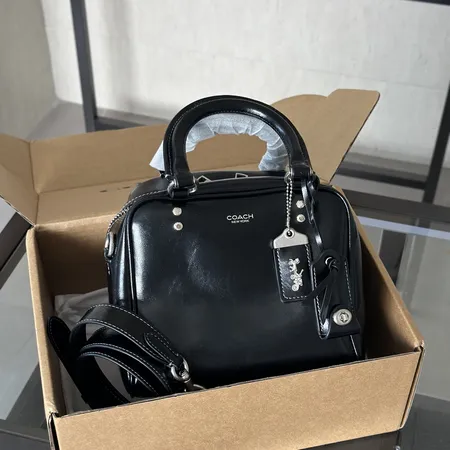コーチ ハンドバッグ