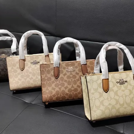 コーチ ハンドバッグ