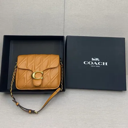 コーチ ショルダーバッグ