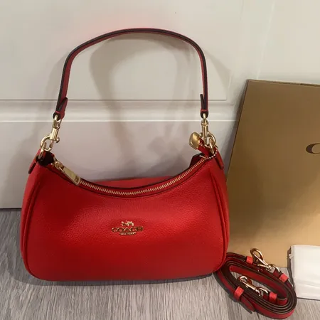 コーチ ショルダーバッグ