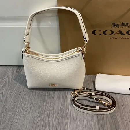 コーチ ハンドバッグ