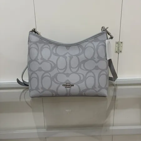 コーチ ショルダーバッグ