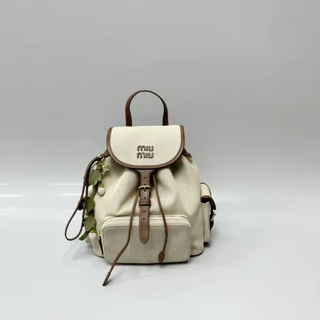 ミュウミュウ リュックサック