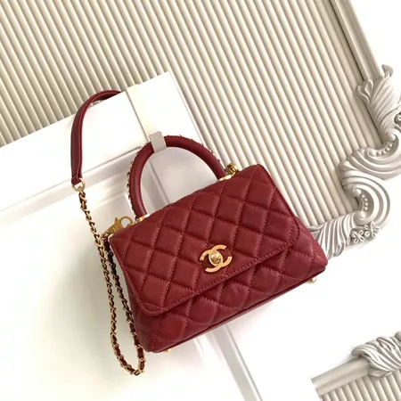 シャネル ハンドバッグ