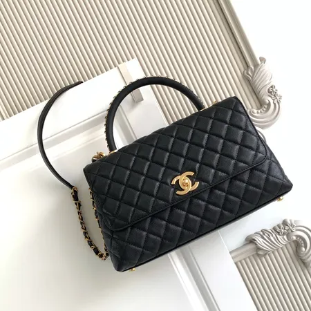 シャネル ハンドバッグ