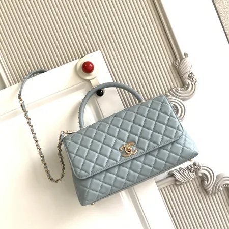 シャネル ハンドバッグ