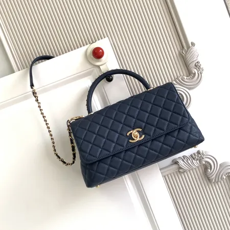 シャネル ハンドバッグ