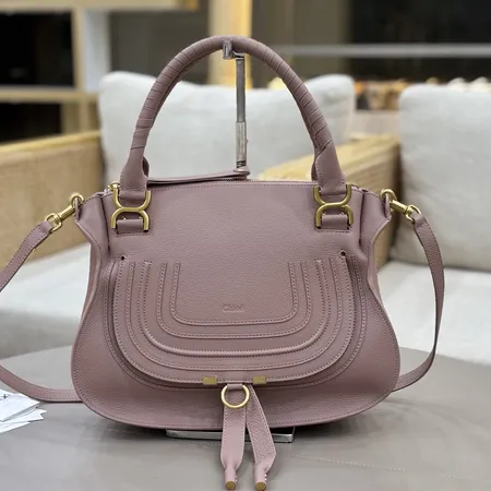 クロエ ショルダーバッグ