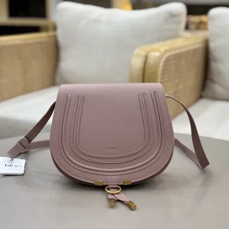 クロエ ショルダーバッグ