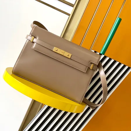 イブサンローラン ショルダーバッグ