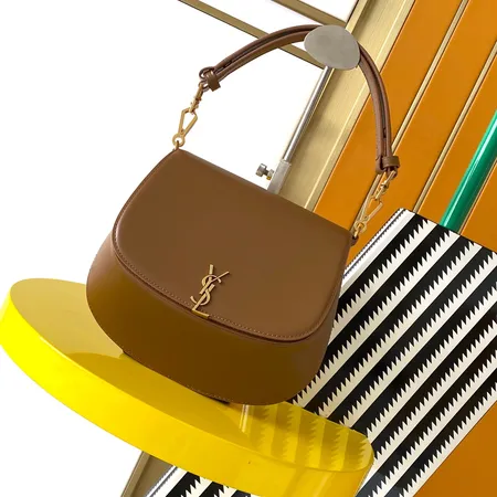 イブサンローラン ショルダーバッグ