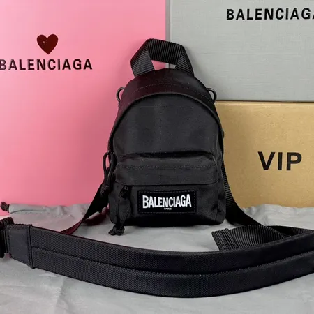 バレンシアガ リュックサック