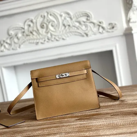 エルメス ショルダーバッグ