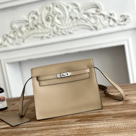 エルメス ショルダーバッグ