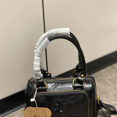 ヴィヴィアン・ウエストウッド ハンドバッグ