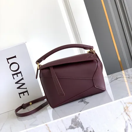 ロエベ ハンドバッグ