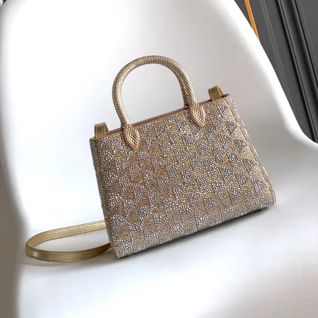 ブルガリ ハンドバッグ