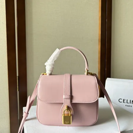 セリーヌ ショルダーバッグ