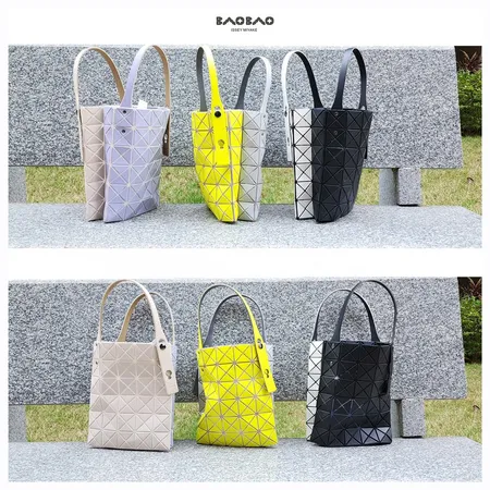 イッセイ ミヤケ ハンドバッグ