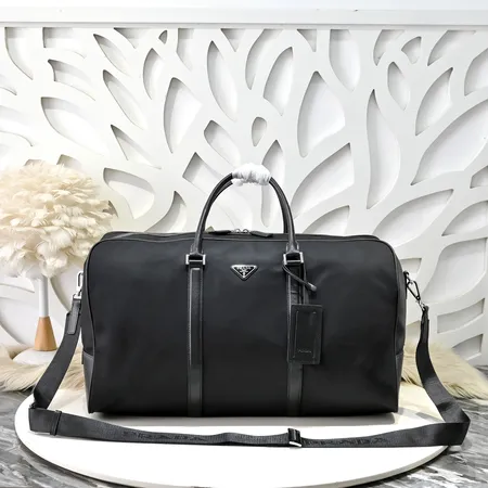 プラダ ハンドバッグ