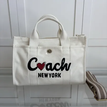 コーチ ハンドバッグ