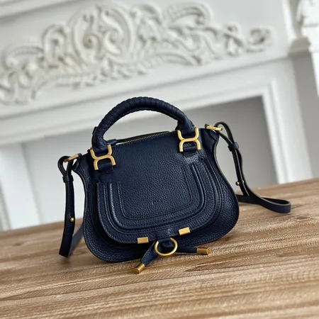 クロエ ショルダーバッグ