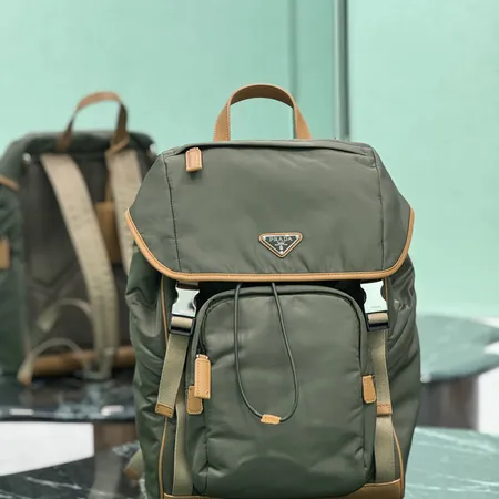 プラダ リュックサック