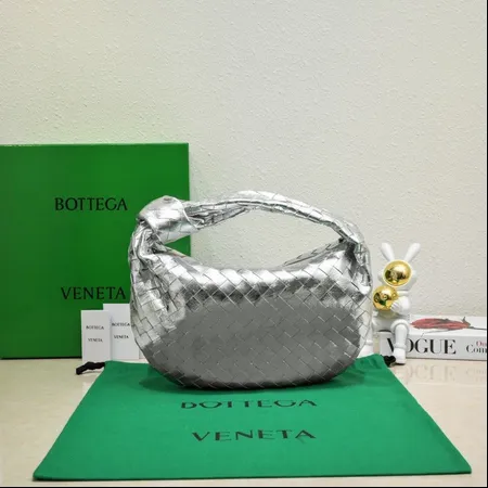 ボッテガ ヴェネタ ハンドバッグ